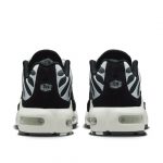 NIKE TN AIR MAX PLUS «Black Grey White» - Imagen 3