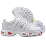 NIKE TN AIR MAX PLUS «Utility White» - Imagen 2