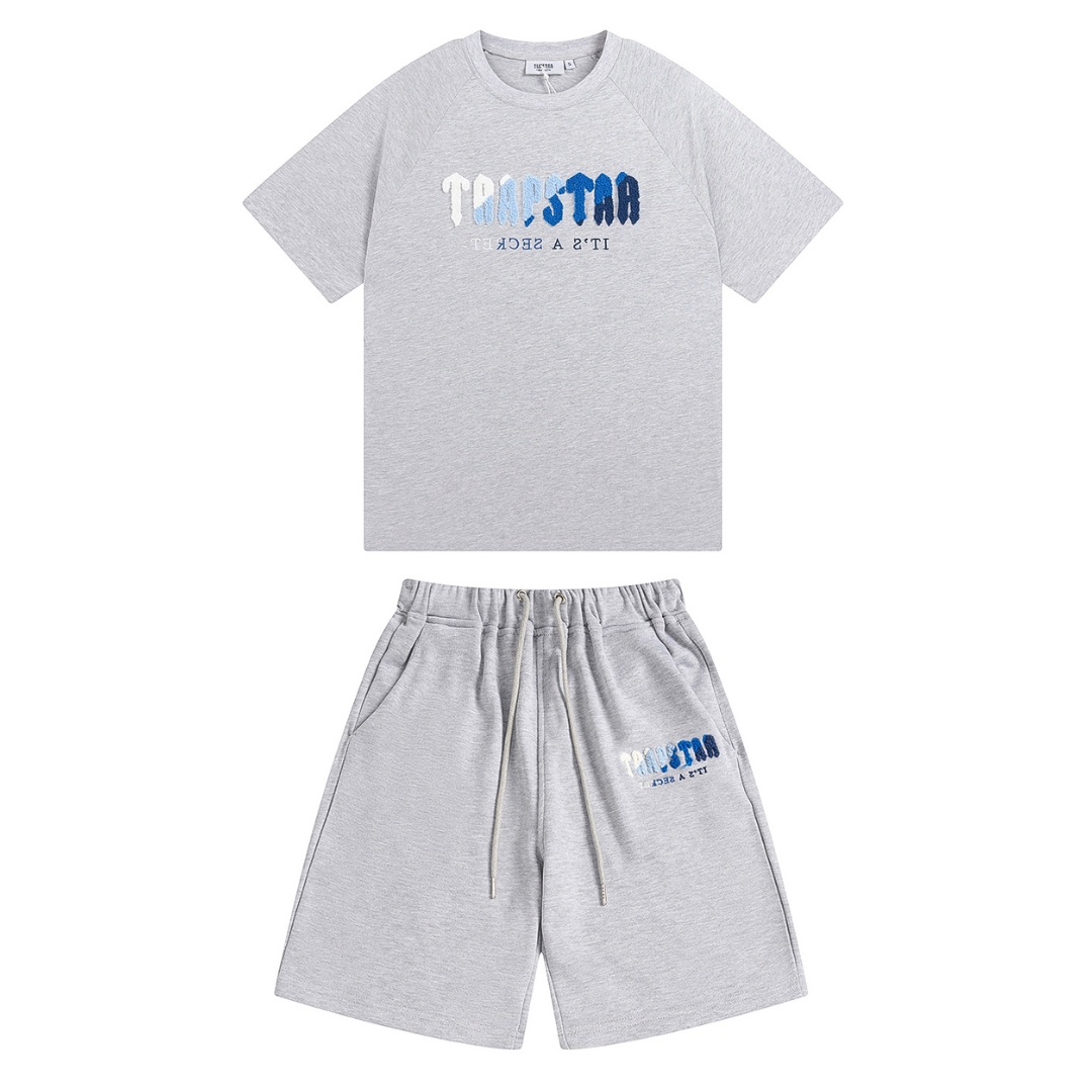 CONJUNTO CORTO TRAPSTAR «Grey White Blue Black» - Imagen 1