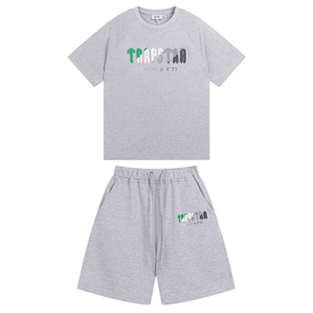 11 CONJUNTO CORTO TRAPSTAR «Grey Green White Black» - Imagen 1
