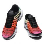 NIKE TN AIR MAX PLUS «Rainbow» - Imagen 3