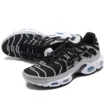 NIKE TN AIR MAX PLUS «Toggle Black Silver» - Imagen 3