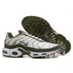 NIKE TN AIR MAX PLUS «Military Green - White» - Imagen 4