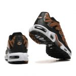 NIKE TN AIR MAX PLUS «Brown» - Imagen 4