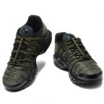 NIKE TN AIR MAX PLUS «Utility Olive Green» - Imagen 4