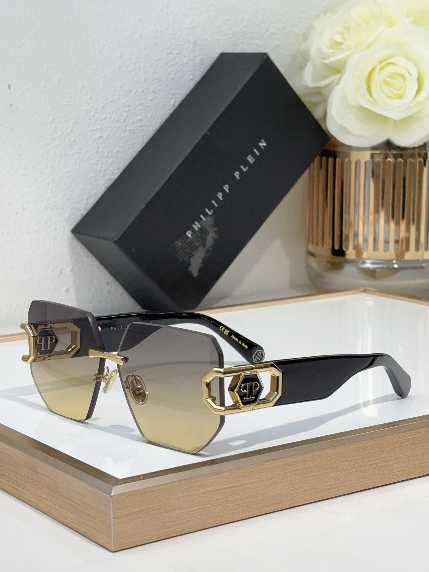 108d4719 SINGLASSES PHILIPP PLEIN SPP133 SIZE:66口10-130 - Imagen 1