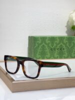 SINGLASSES GUCCI GG0001S SIZE：52口21-145 - Imagen 4