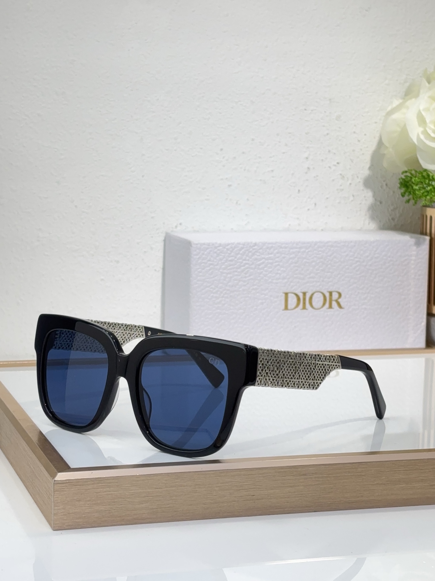 ba19e25d SINGLASSES DIOR S1F SIZE 55口19-142 - Imagen 1