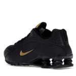 NIKE Shox R4 Track & Field Shoes, Black - Imagen 6