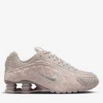 Nike Shox R4 | Plateado | Rojo - Imagen 2