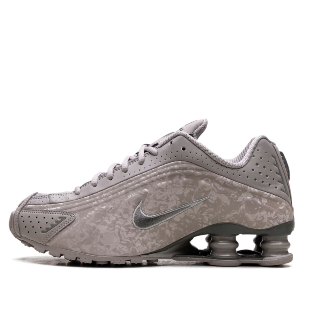 2 Shox R4 "College Grey/Flat Pewter" - Imagen 1