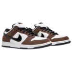 SB DUNK Low "Brown and white" - Imagen 2