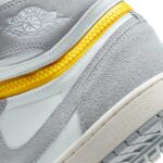 AIR JORDAN 1 High "Switch Light Smoke" - Imagen 2
