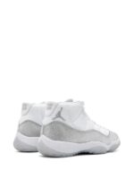 AIR JORDAN RETRO 11 "Metallic Silver" - Imagen 4