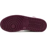 AIR JORDAN 1 High "Bordeaux" - Imagen 3