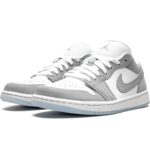 AIR JORDAN 1 Low "Photon Dust" - Imagen 4