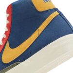AIR BLAZER High "77 Vintage WE Suede Coastal Blue Solar Flare" - Imagen 3