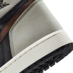 AIR JORDAN 1 High "Patina Rust Shadow Black Light Army Sail Fresh" - Imagen 2