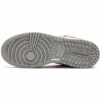 AIR JORDAN 1 Low "Grey Red" - Imagen 4