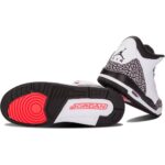 AIR JORDAN RETRO 3 "Infrared 23" - Imagen 3