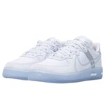AIR FORCE 1 Low "React White Light Bone 0" - Imagen 3