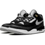 AIR JORDAN RETRO 3 "Tinker Black Cement Gold 0" - Imagen 4