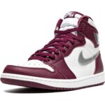 AIR JORDAN 1 High "Bordeaux" - Imagen 5