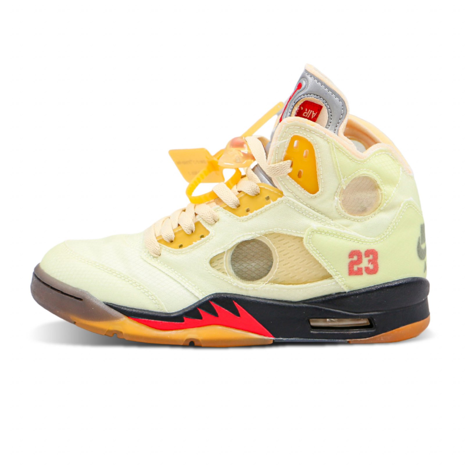 Jordan-5-Retro-x-Off-White-Sail_Mesa-de-trabajo-1-1-scaled-1.jpg AIR JORDAN RETRO 5 "x Off White Sail" - Imagen 1