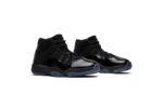 AIR JORDAN RETRO 11 "Cap And Grown" - Imagen 5