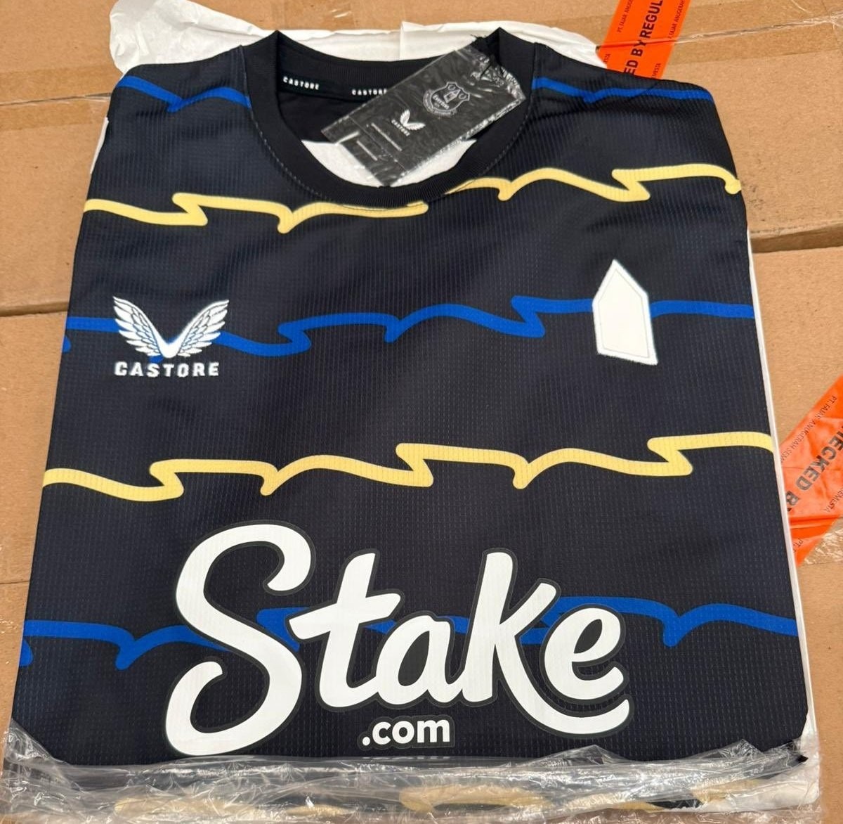 imgi_16_a6VddmM1eopLCPL.jpg CAMISETA EVERTON FC TERCERA 25/26 - Imagen 1