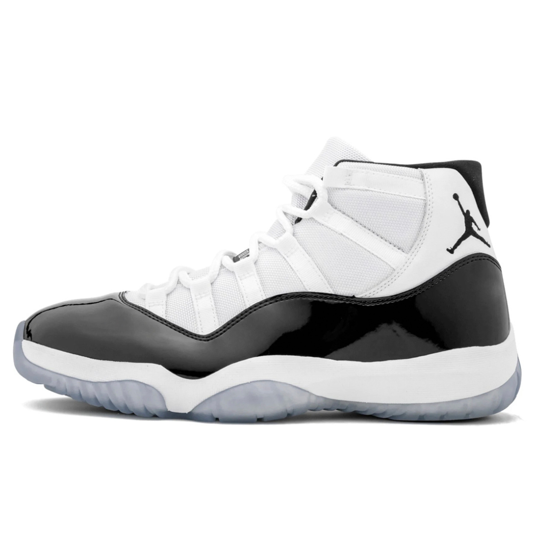 3 Air Jordan 11 Retro “Concord” - Imagen 1